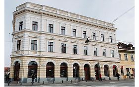Casa Petra